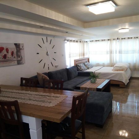 Tiberias Vacation Rental Eksteriør billede